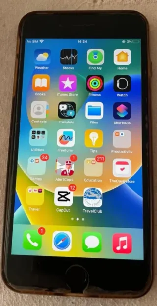 iPhone 8 Plus 64GB 77% Batería