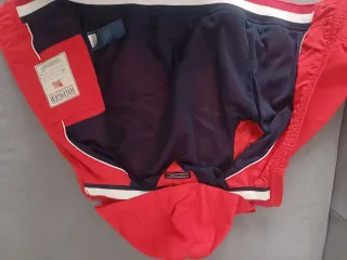 Chubasquero Tommy Hilfiger Rojo