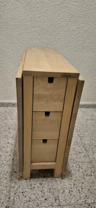 Mesa de madera abatible