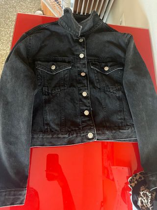 Chaqueta vaquera negra