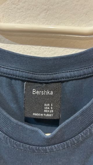 Camiseta Bershka