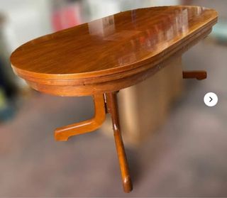 Mesa de comedor extensible de madera