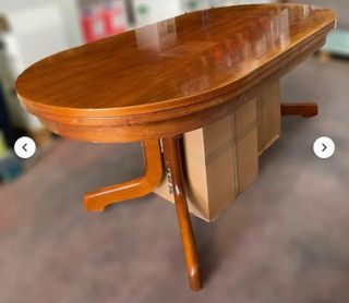 Mesa de comedor extensible de madera