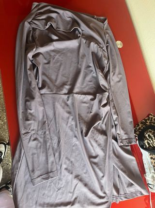 Vestido gris manga larga