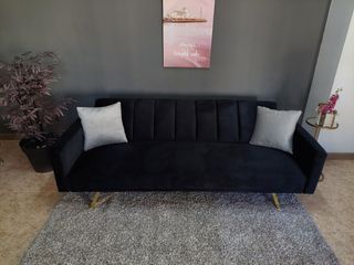 Sofá Cama Negro Terciopelo Patas Doradas