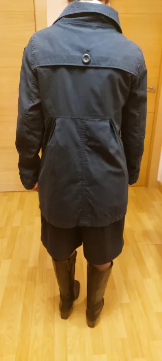 Gabardina Only Azul Marino Talla Medium