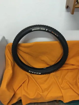 Maxxis Minion DHR II Cubierta MTB