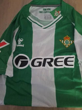 Camiseta Betis Hummel Verde y Blanca Talla M