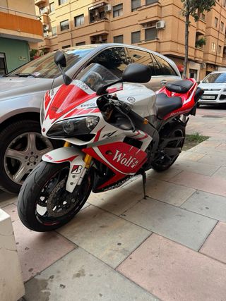 Yamaha R1 2007 perfecto estado
