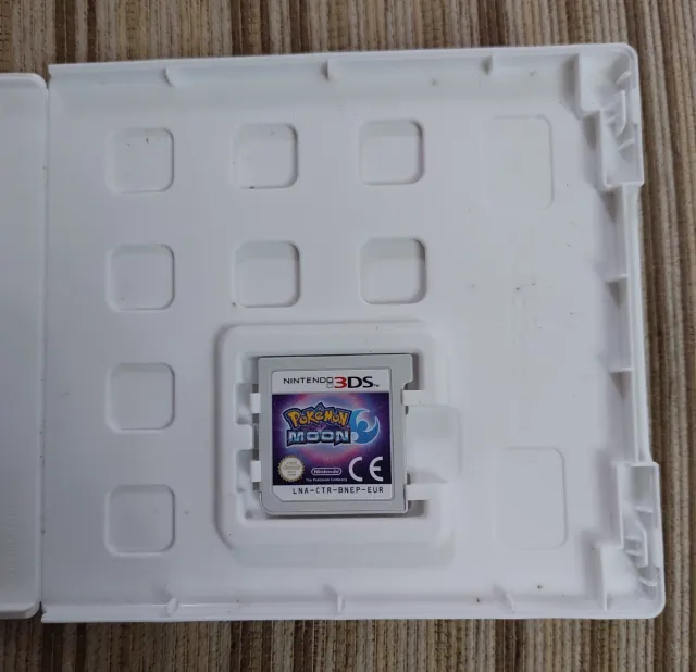 Pokémon Luna Nintendo 3DS