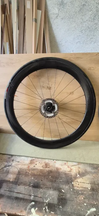 Ruedas de carbono para carretera