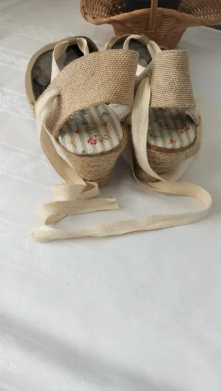 Sneakers da donna eleganti beige