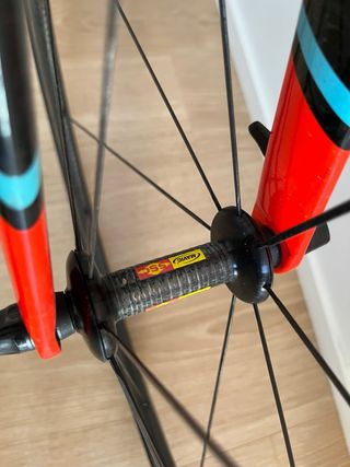 Specialized Venge T.56 con cambio electrónico SRAM