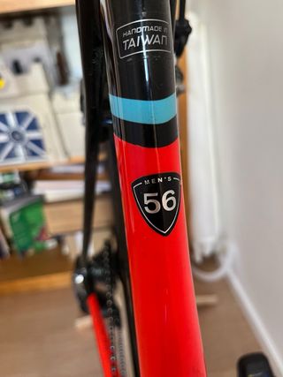 Specialized Venge T.56 con cambio electrónico SRAM