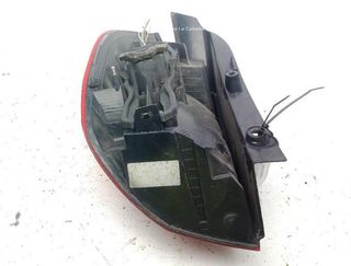Piloto trasero derecho renault scenic 1.5 23047075