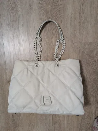 Bolso Bimba y Lola Blanco Acolchado Cadena