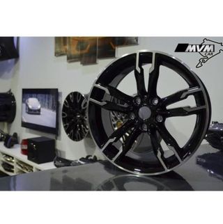 Juego de 4 Llantas 18 M New Series Black BM033
