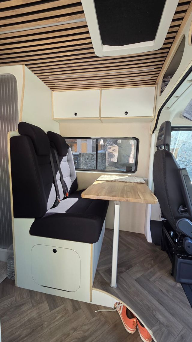 Alquiler furgoneta camper