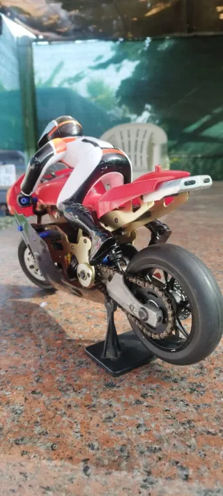 Moto RC eléctrica 