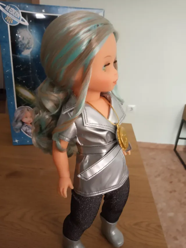 Muñeca Selene Edición Especial 2024 Famosa