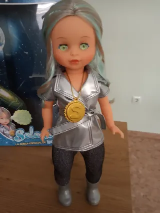 Muñeca Selene Edición Especial 2024 Famosa