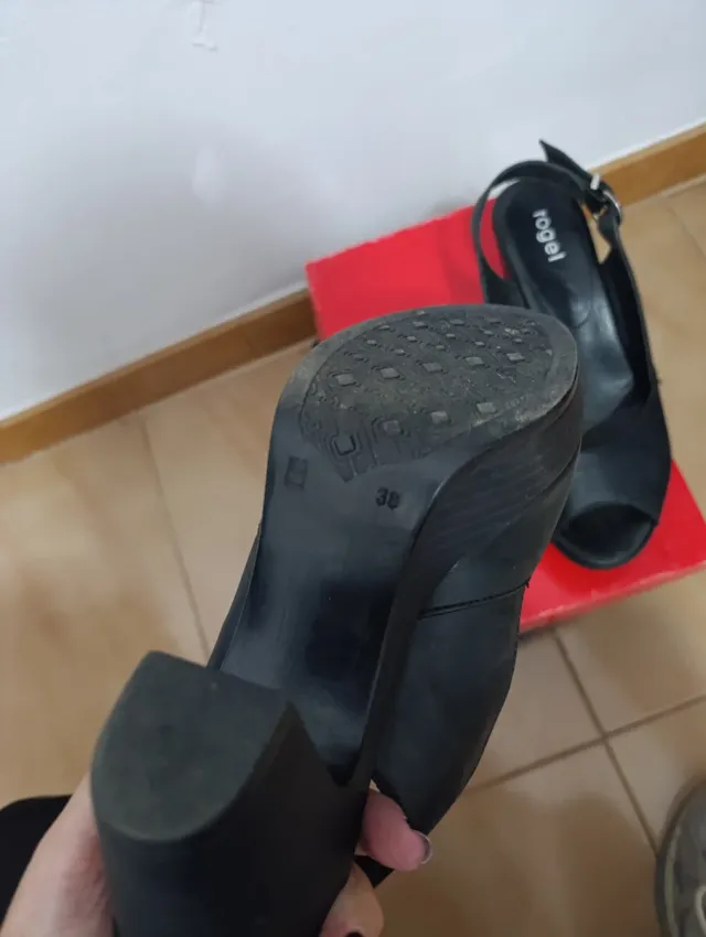 Sandalias tacón piel negras T.38