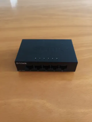 Switch D-Link DGS-105GL 5 Puertos