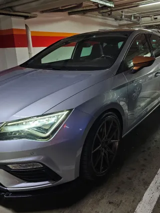 SEAT Leon Cupra 2020