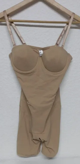 Faja reductora Shein Talla M-L Beige