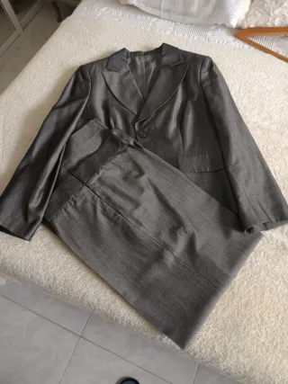 Traje de señora Amitié