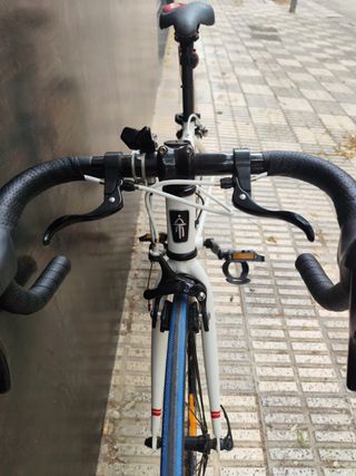 Bicicleta carretera infantil Btwin