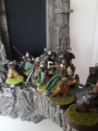 12 Guerreros Rohan Warhammer ESDLA
