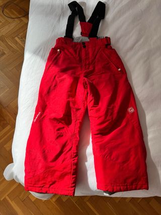 Pantalón esquí talla 6 años + regalo 2 camisetas