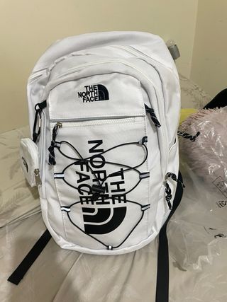 Mochila The North Face Blanca y Negra