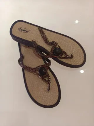 Sandalias Fashy Beige y Marrón Mujer