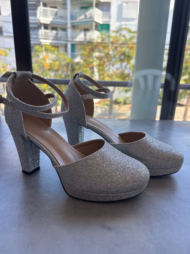 Tacones Fiesta Plateados Brillantes