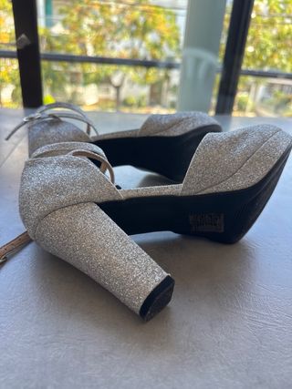 Tacones Fiesta Plateados Brillantes