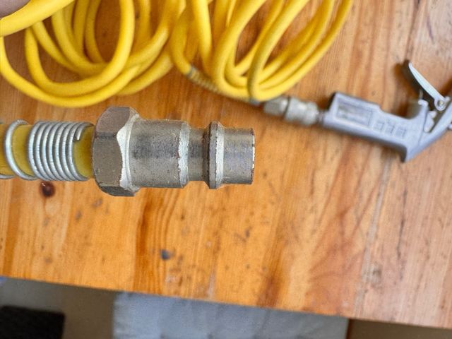 Pistola de aire comprimido con manguera