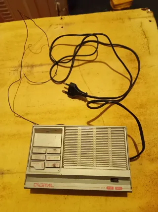 Radio Despertador Digital BRIGMTON