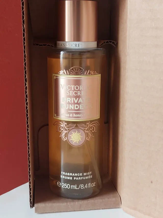Victoria's Secret Private Sundeck Fragrance Mist