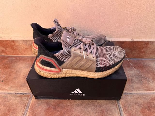 Zapatillas Adidas Ultraboost 19 Beige/Negro