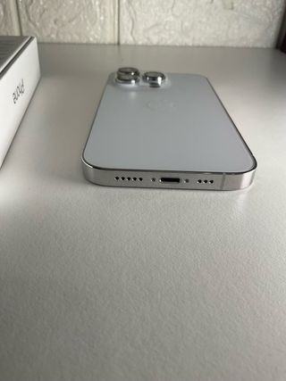 iPhone 14 Pro Apple