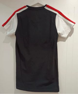 Camiseta Good For Nothing Negra y Blanca