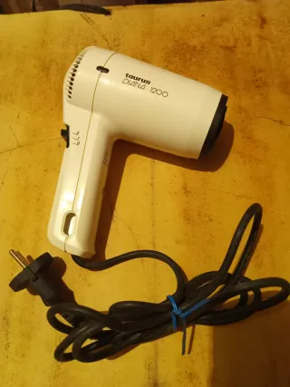 Secador de pelo Taurus Diana 1200