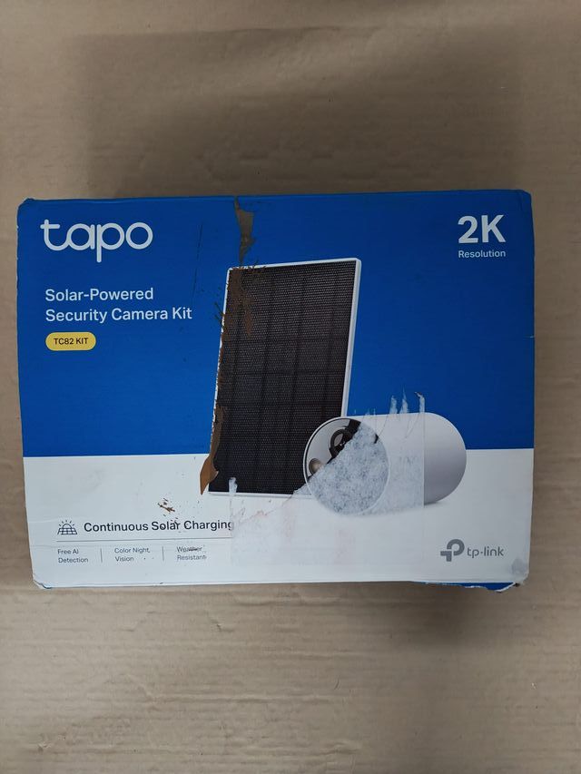 Kit telecamera di sicurezza solare Tapo TC82 2K
