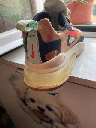 Tenis Nike Air Max 270 React Beige Rojo