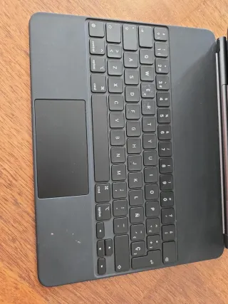 Teclado Magnético Apple iPad