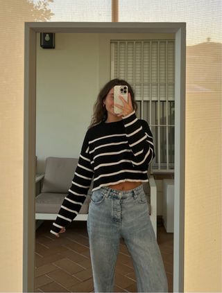 Jersey crop rayas blanco y negro