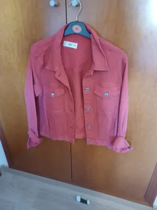 Cazadora vaquera Mango Roja Talla XL