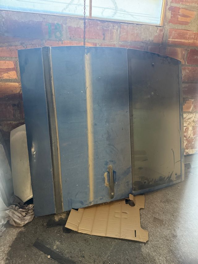 Puerta lateral Mercedes Vito